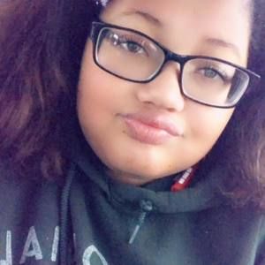 Meet your Posher, Aisha